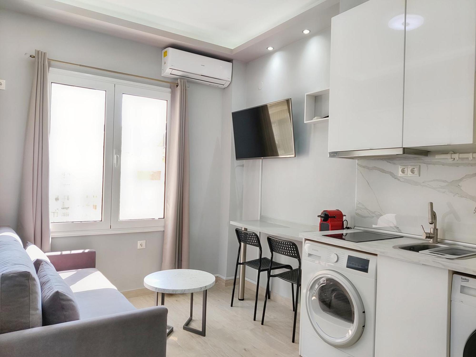 Pretty Petitie Fully Equipped City Center Studio เทสซาโลนิกิ ภายนอก รูปภาพ
