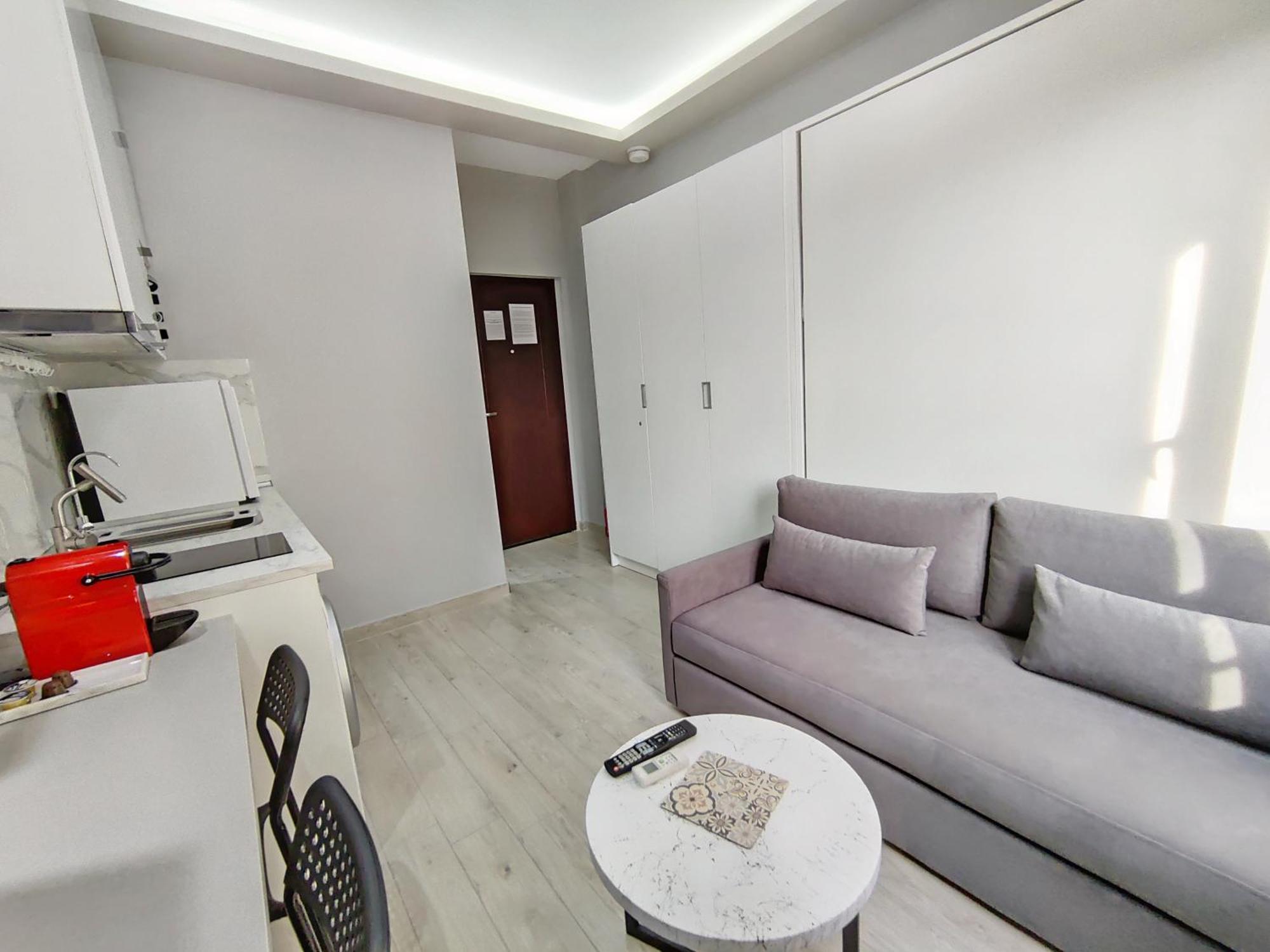 Pretty Petitie Fully Equipped City Center Studio เทสซาโลนิกิ ภายนอก รูปภาพ